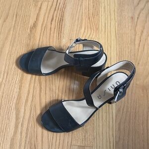 Unisa Black Strappy Heels